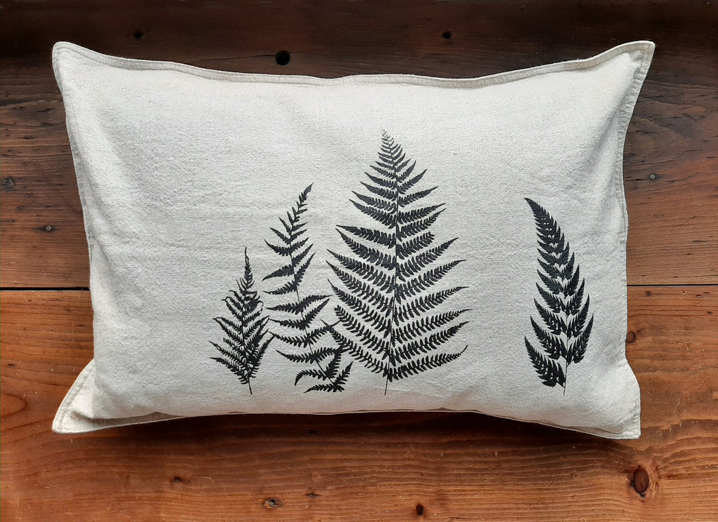 Leinen Kissenbezug handbedruckt mit Farn | Siebdruck |  Skandinavisches Design | Geschenk für Naturliebhaber | Nachhaltige Wohntextilien