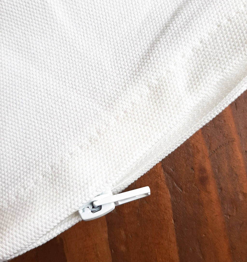Kissenbezug Baumwolle handbedruckt mit Allium-Motiv, Siebdruck Handarbeit, minimalistisch modernes Kissen, Frühlingsdeko für Wohnzimmer