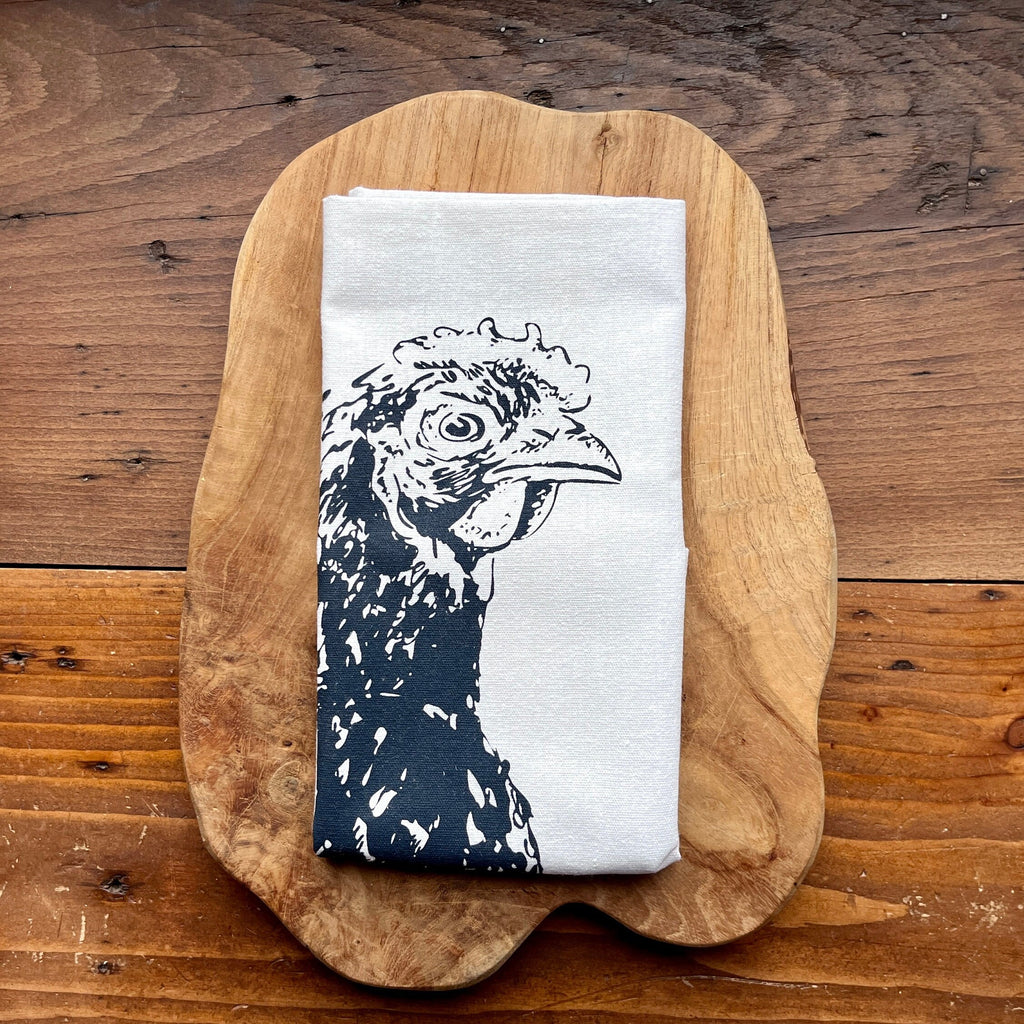 Bedrucktes weißes Geschirrtuch mit Huhn / Henne Motiv, blau / rosa, Siebdruck, Landhaus, Halbleinen,  Frühlings-Deko Küche, Tischläufer
