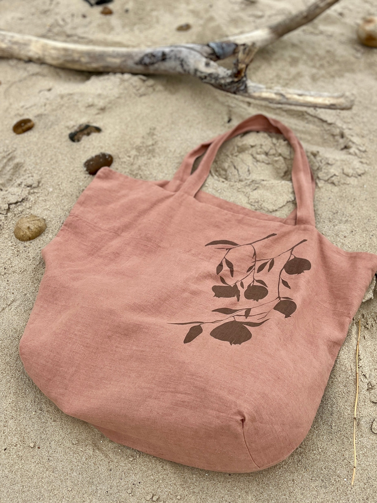 Große handbedruckte Leinentasche mit Granatapfel-Motiv für den Alltag, Markt & Strand