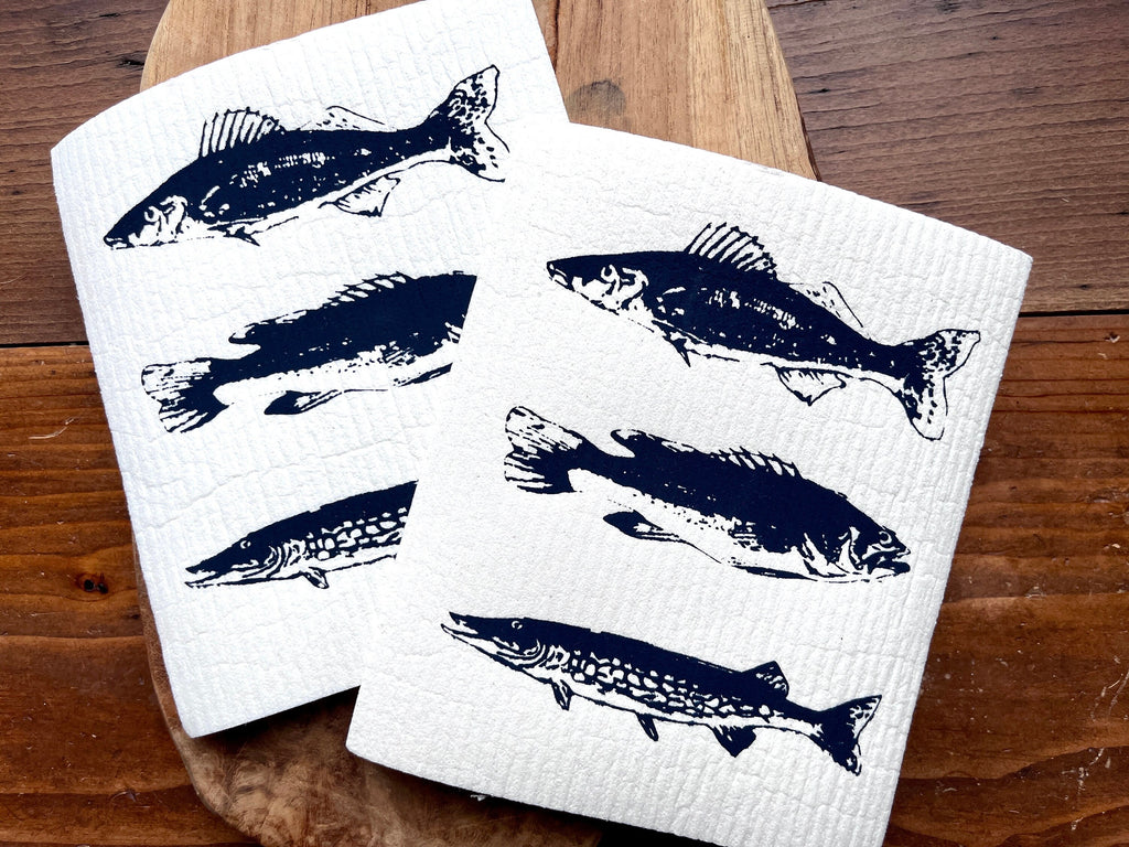 2er Set nachhaltige Schwammtücher mit Fischen, blau / weiß, Siebdruck Spültuch vegan, Spülschwamm waschbar, maritime Geschenkidee