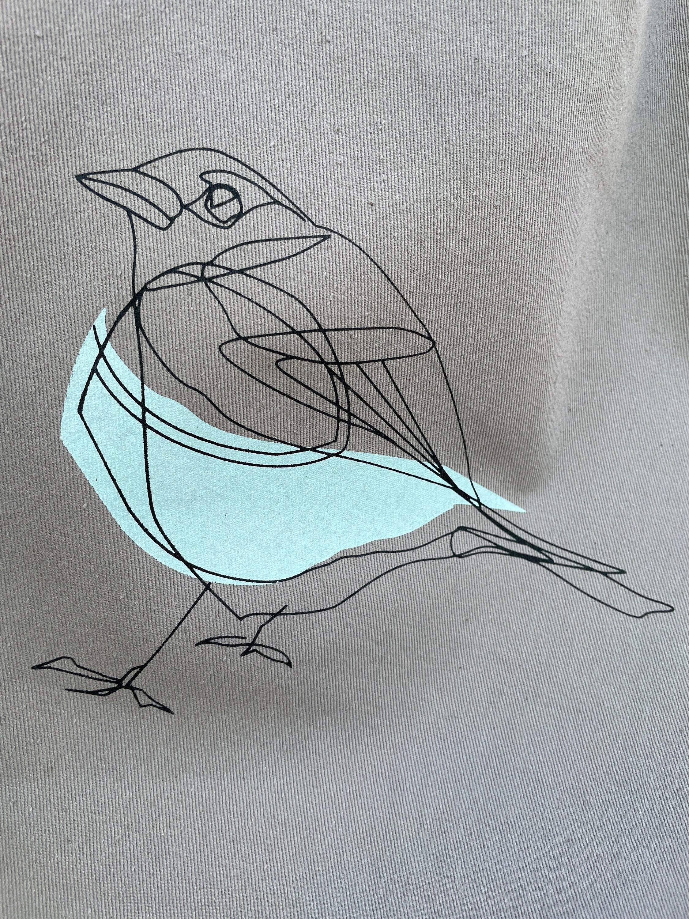 Praktische Gartenschürze aus Bio-Baumwolle mit hohem Latz, handbedruckt mit zartem Vogel, Siebdruck Unikat, Geschenk für Hobby-Gärtner
