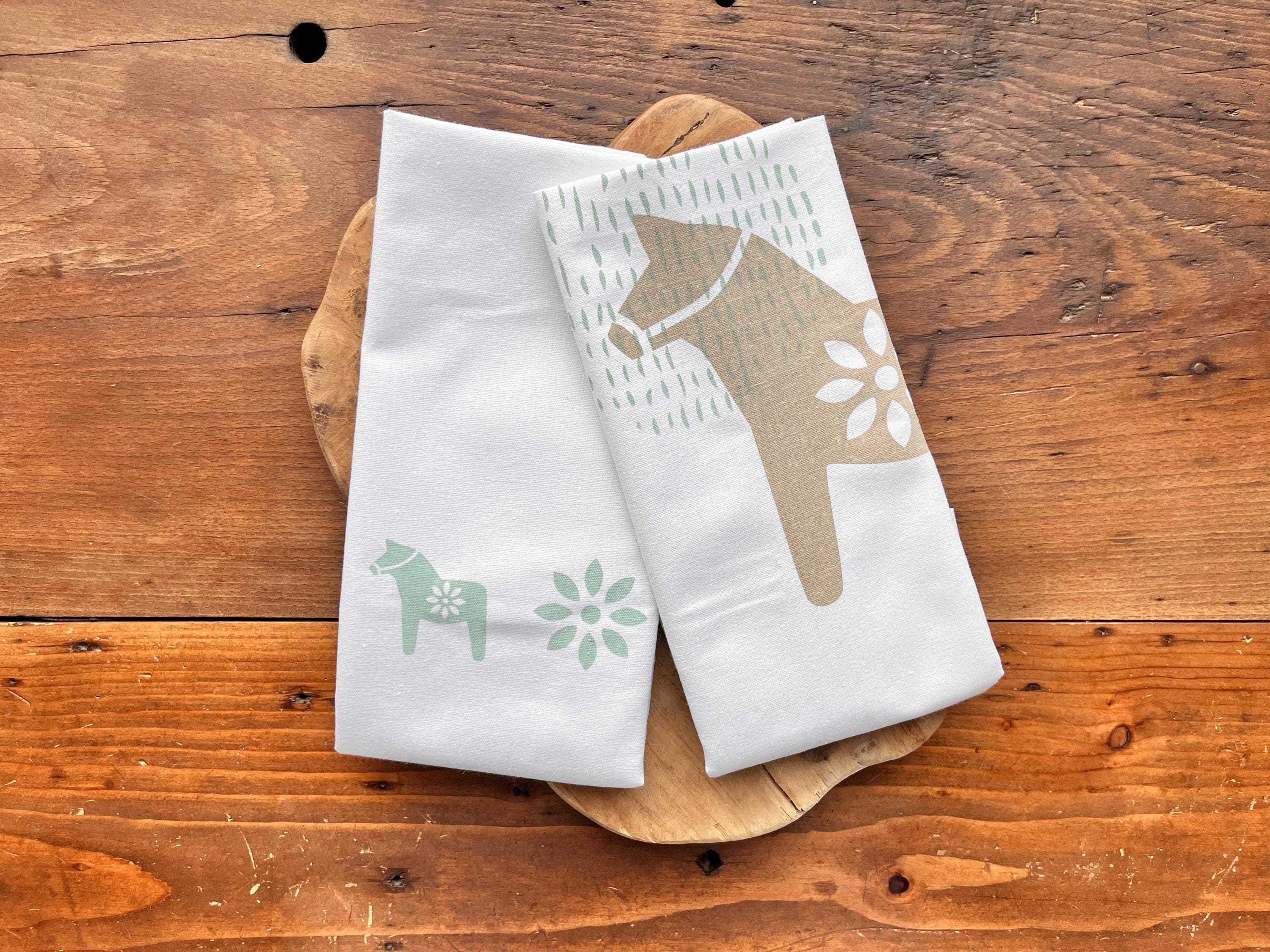 Geschirrtuch mit "Dala-Pferd", Siebdruck Handarbeit, Halbleinen-Küchentuch handbedruckt, skandinavisches Design