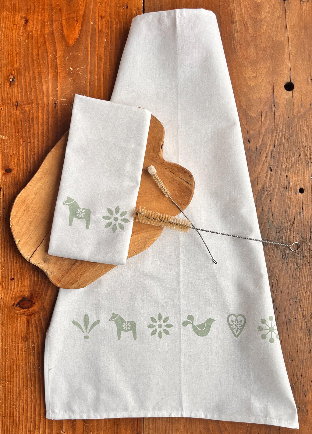 Geschirrtuch / Tischläufer mit skandinavischen Motiven, Dala-Pferdchen, Halbleinen, Siebdruck, handbedruckt, Geschenk Pferdeliebhaber