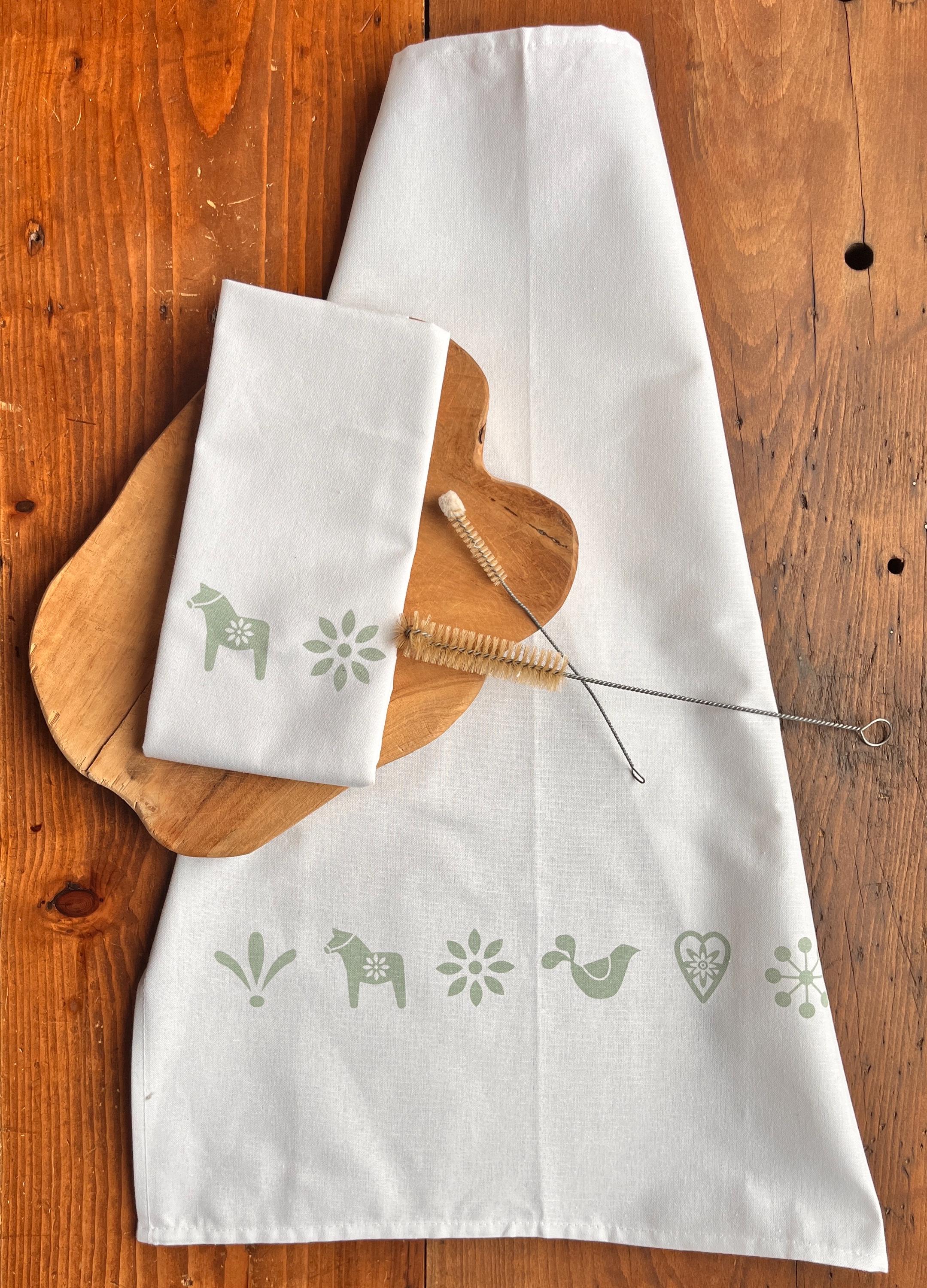Geschirrtuch / Tischläufer mit skandinavischen Motiven, Dala-Pferdchen, Halbleinen, Siebdruck, handbedruckt, Geschenk Pferdeliebhaber