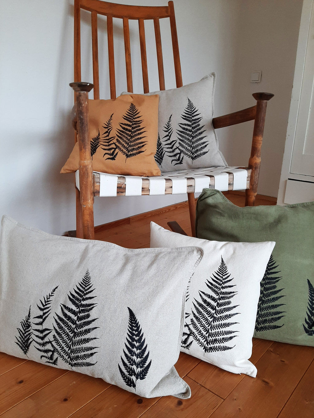 Leinen Kissenbezug handbedruckt mit Farn | Siebdruck |  Skandinavisches Design | Geschenk für Naturliebhaber | Nachhaltige Wohntextilien