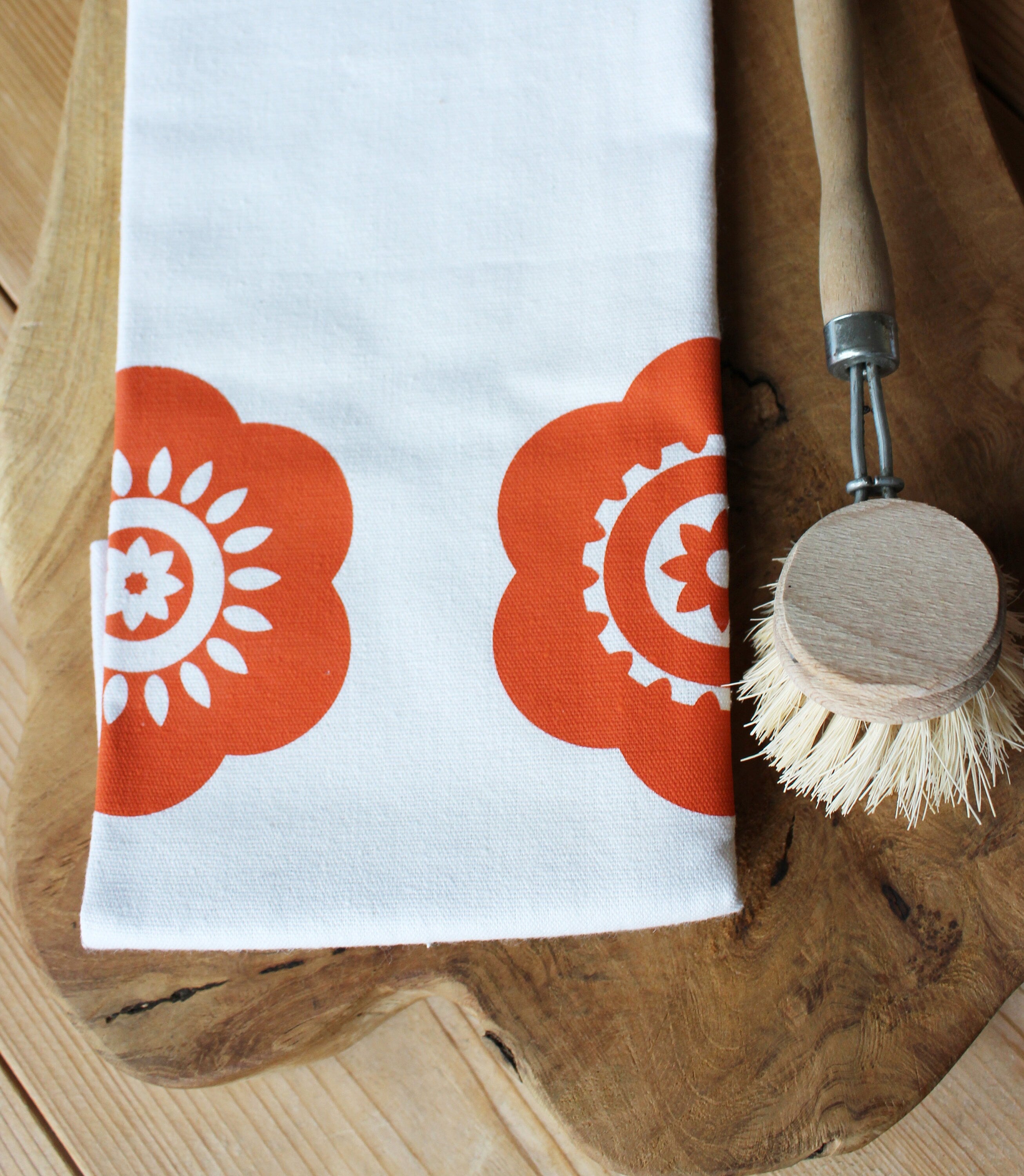 Bedrucktes Geschirrtuch mit Pril-Blumen, orange / weiß, Halbleinen, Siebdruck, Vintage, Tischläufer, Küchentuch Retro, Vintage, 70iger Jahre