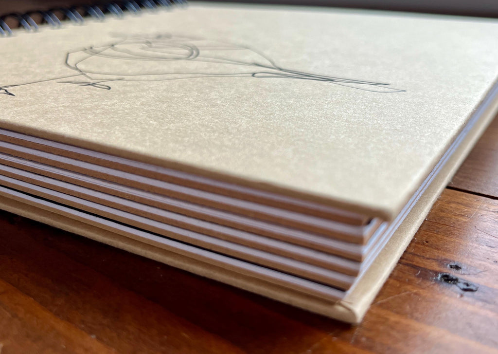Handbedrucktes Skizzenbuch / Reisetagebuch mit Siebdruck Motiv Spatz, Geschenk für Künstler, handgemachtes Journal für Kreative und Reisen
