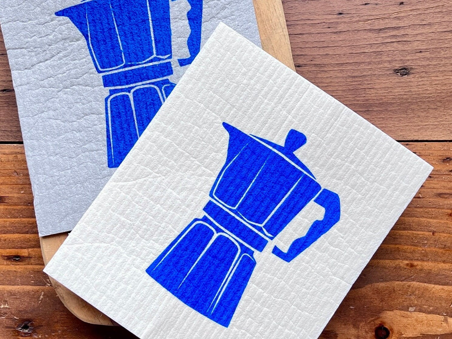 2er Set waschbare Schwammtücher mit Espresso-Kanne, blau, weiß, grau, nachhaltig,  Siebdruck, Geschenk Kaffee- / Barista-Liebaber