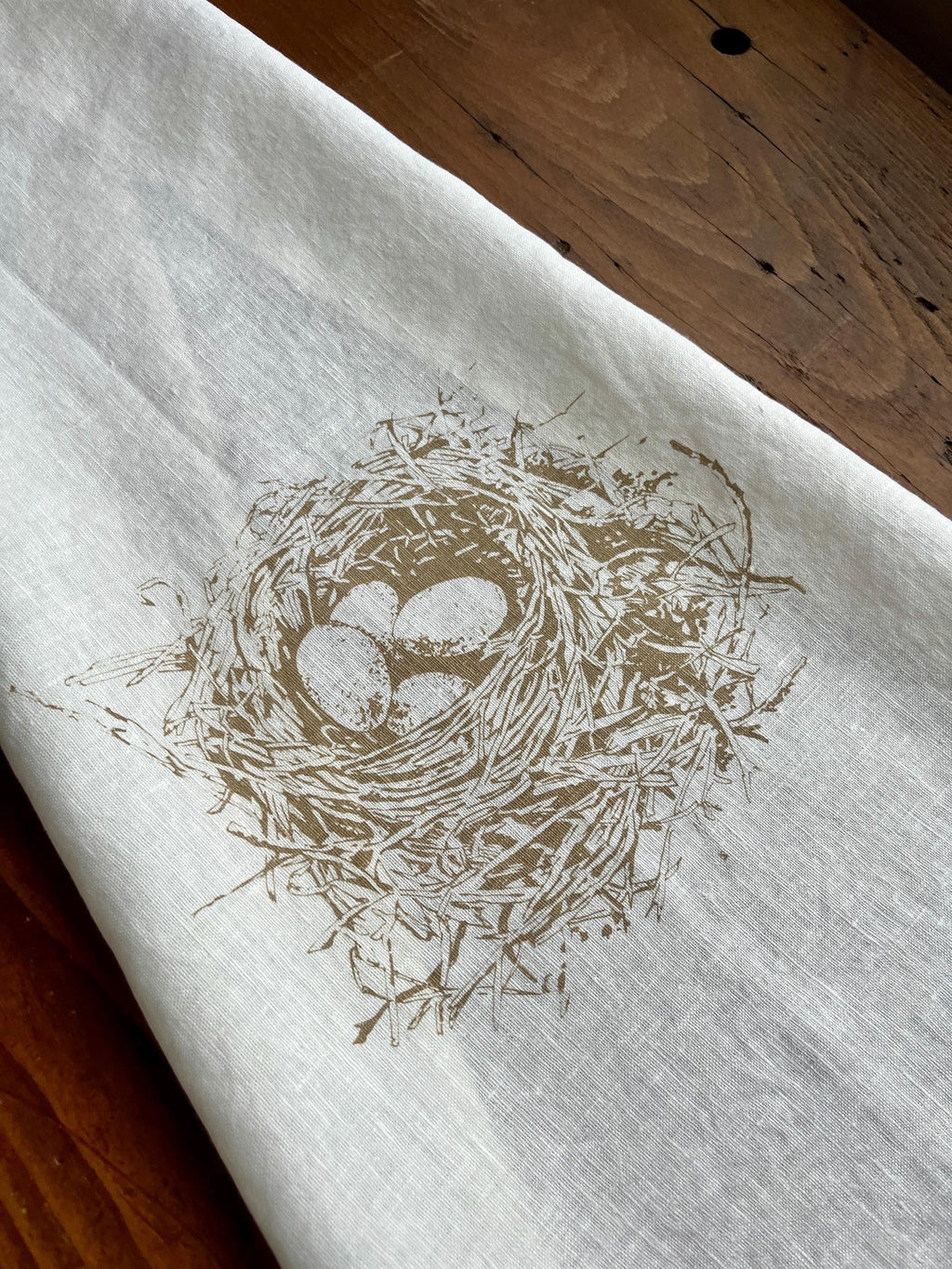 Leinen-Geschirrtuch naturweiß mit Motiv Vogelnest von Hand bedruckt, Siebdruck Handarbeit, Wohndekoration für Frühling, Geschenk Ostern